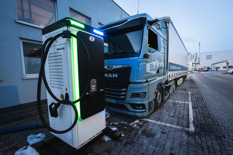 Volkswagen Poznań: testy elektrycznej ciężarówki w ekstremalnych warunkach